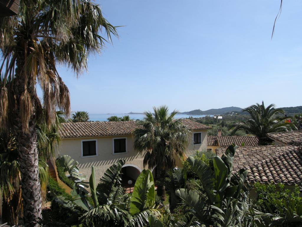 Residence Le Bouganville Villasimius Exterior foto