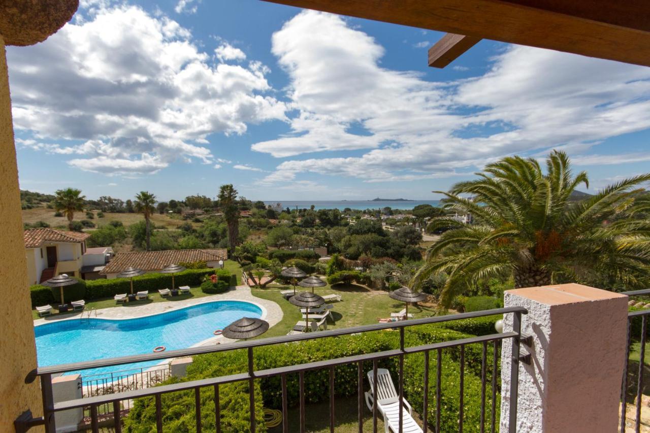 Residence Le Bouganville Villasimius Exterior foto